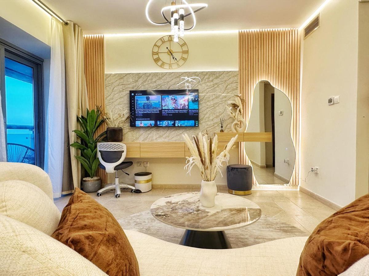 Life Above Clouds Apartment ดูไบ ภายนอก รูปภาพ