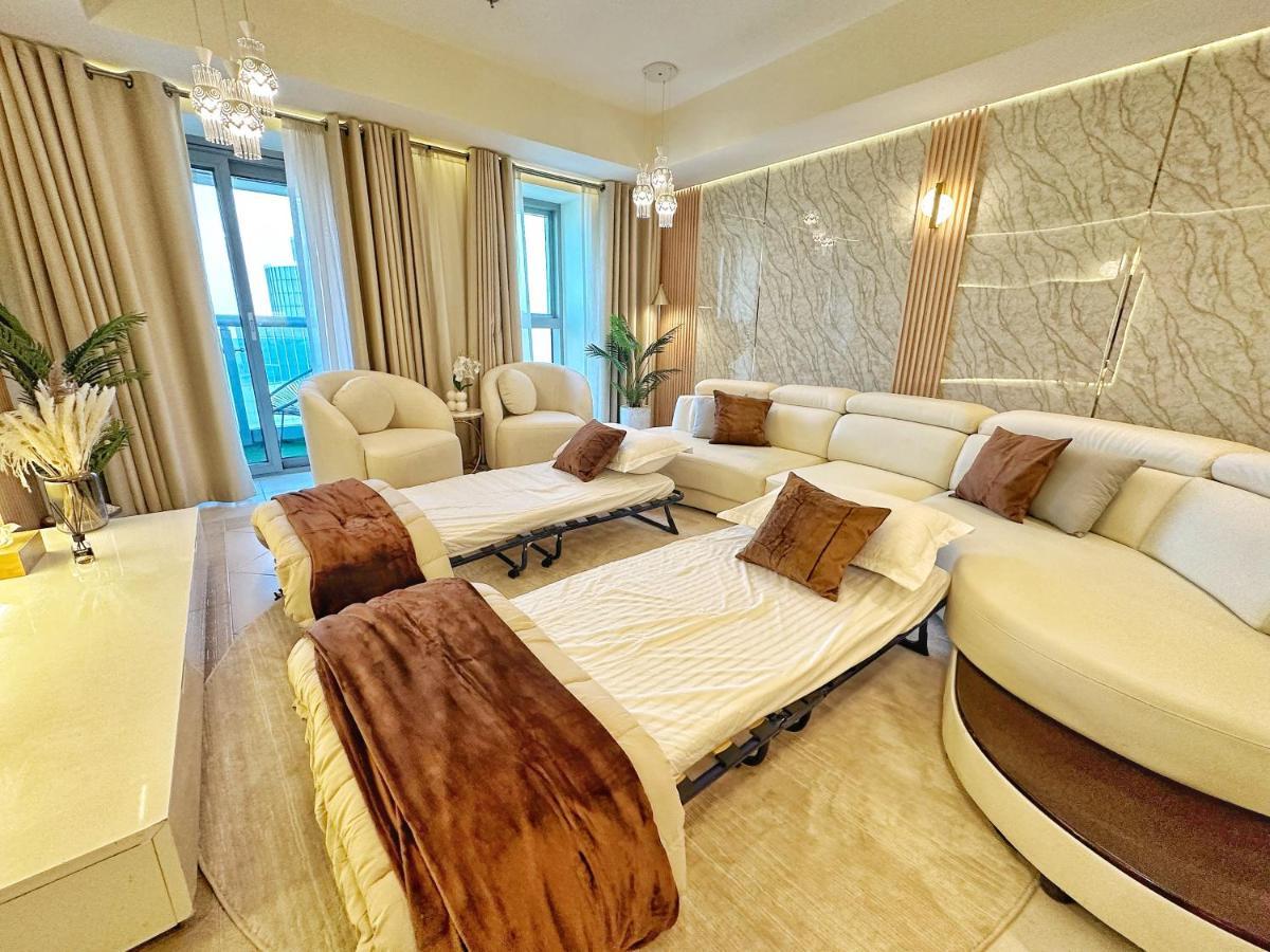 Life Above Clouds Apartment ดูไบ ภายนอก รูปภาพ
