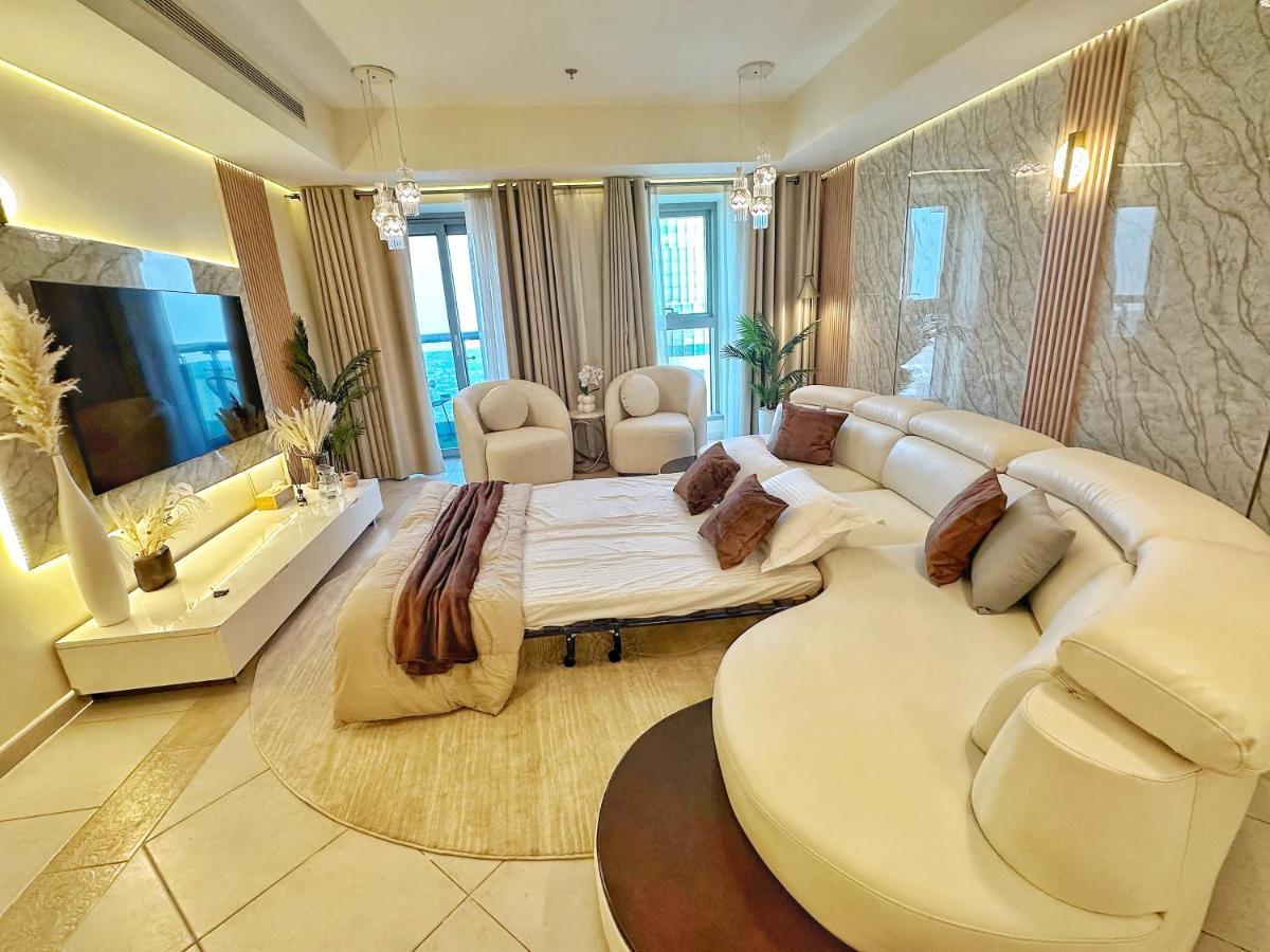 Life Above Clouds Apartment ดูไบ ภายนอก รูปภาพ